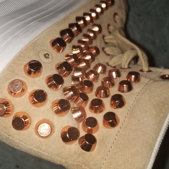 Jeffrey Campbell - Picture 7 of 8